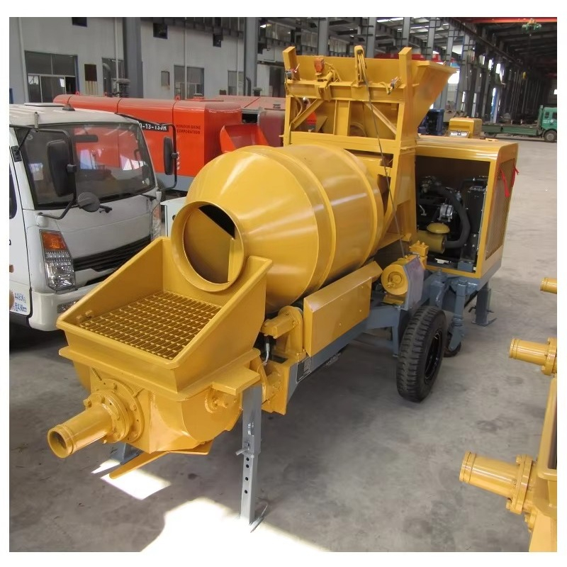 15m³/h Zelfladende betonmixer  - Concrete Mixer Small recensie en prijs